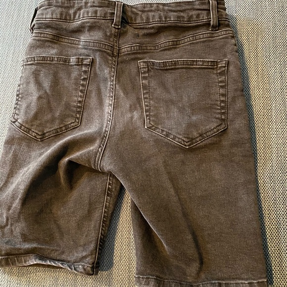 Asos black denim shorts 30 inch waist - Picture 2 of 7